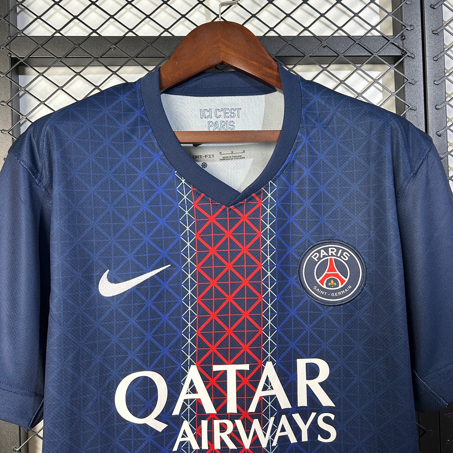 CAMISETA PSG 2025/26 LOCAL HOMBRE (VERSIÓN FAN)
