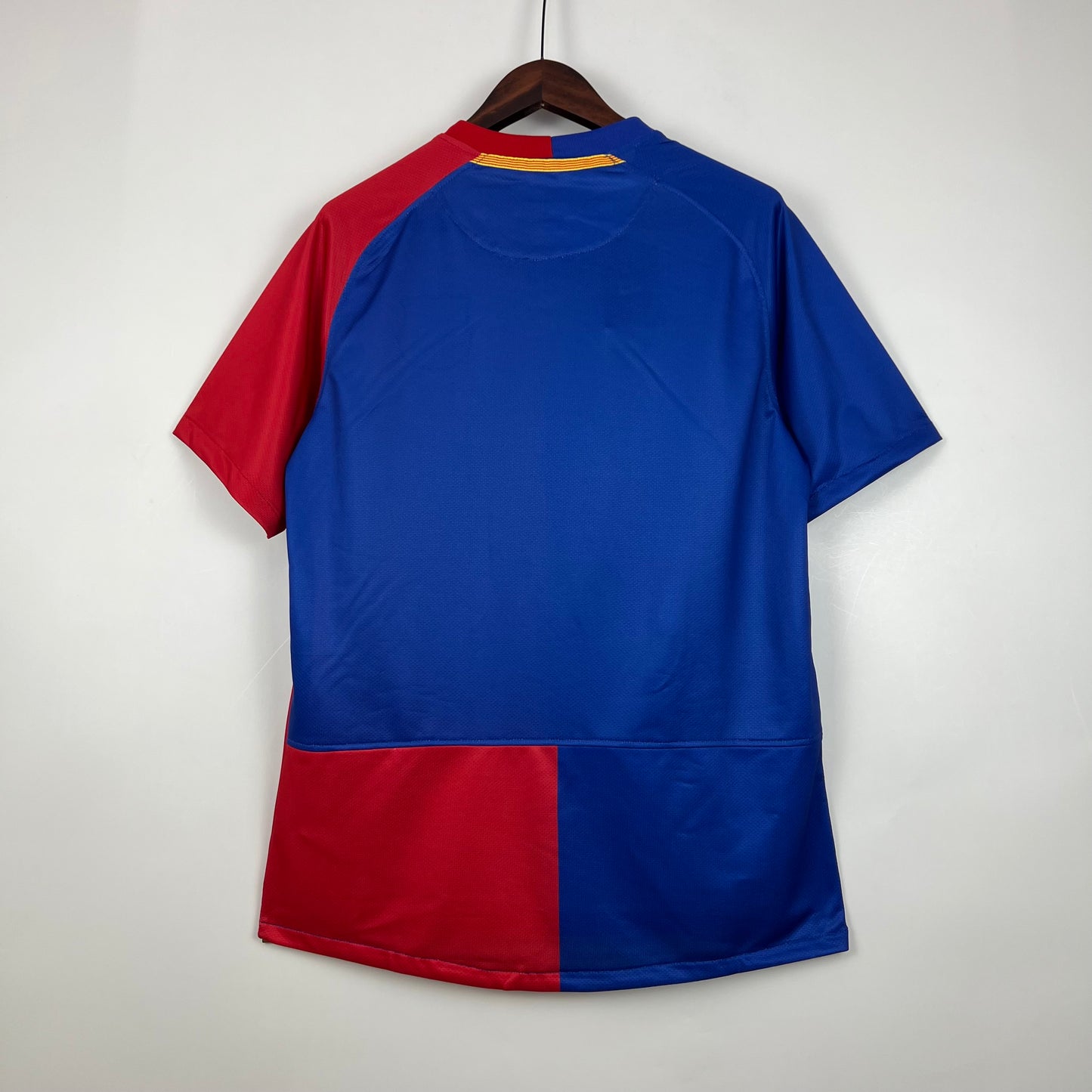CAMISETA BARCELONA 08/09 RETRO LOCAL HOMBRE (VERSIÓN FAN)