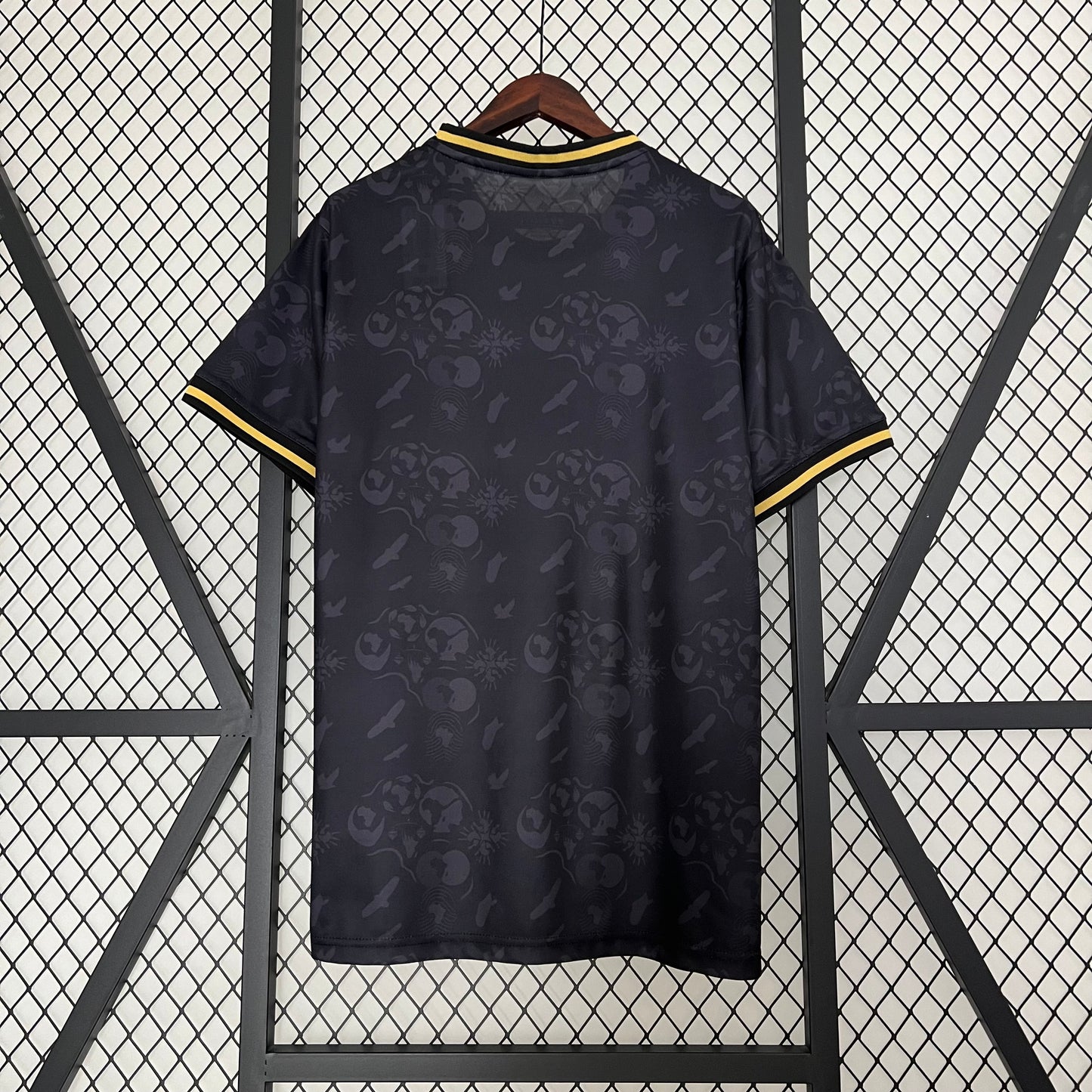 CAMISETA FLAMENGO 2023/24 VISITA HOMBRE (VERSIÓN FAN)