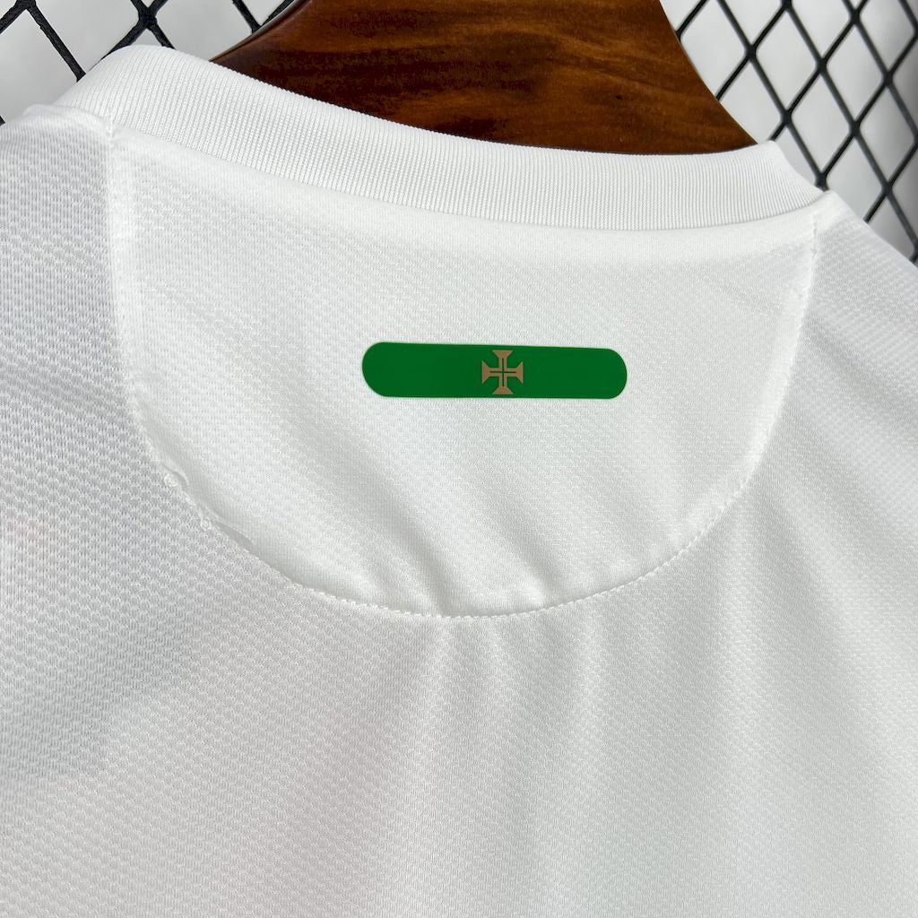 CAMISETA PORTUGAL 2010 RETRO VISITA HOMBRE (VERSIÓN FAN)