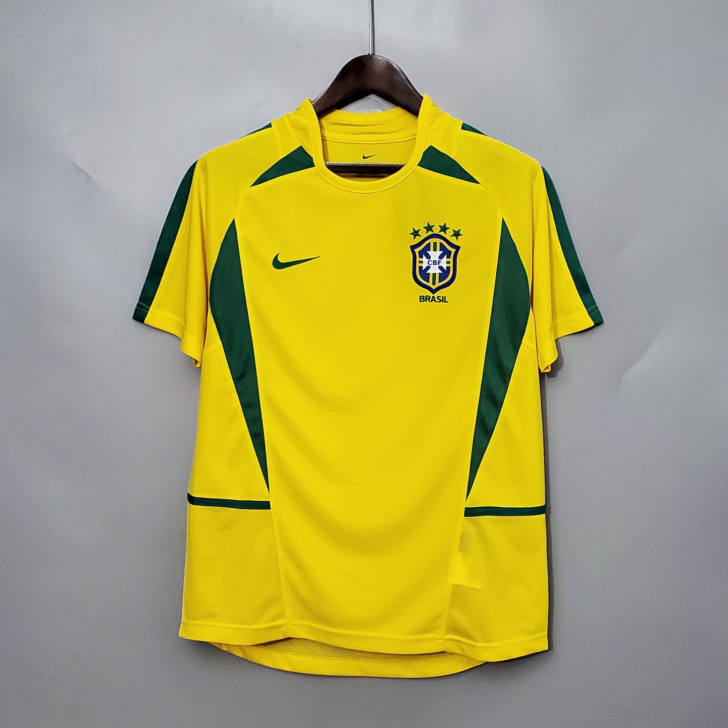 CAMISETA BRASIL 2002 RETRO LOCAL HOMBRE (VERSIÓN FAN)