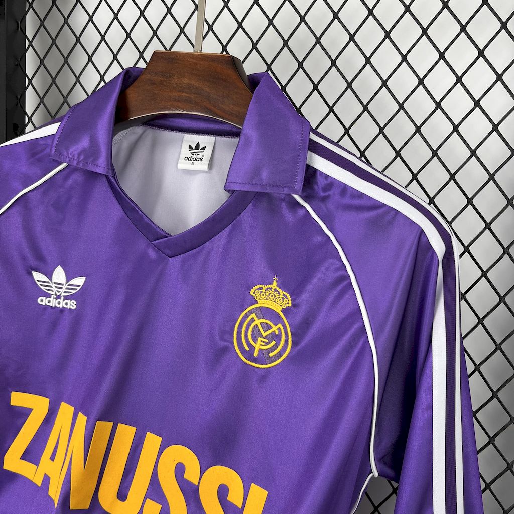 CAMISETA REAL MADRID 1984/85 RETRO VISITA HOMBRE MANGA LARGA (VERSIÓN FAN)
