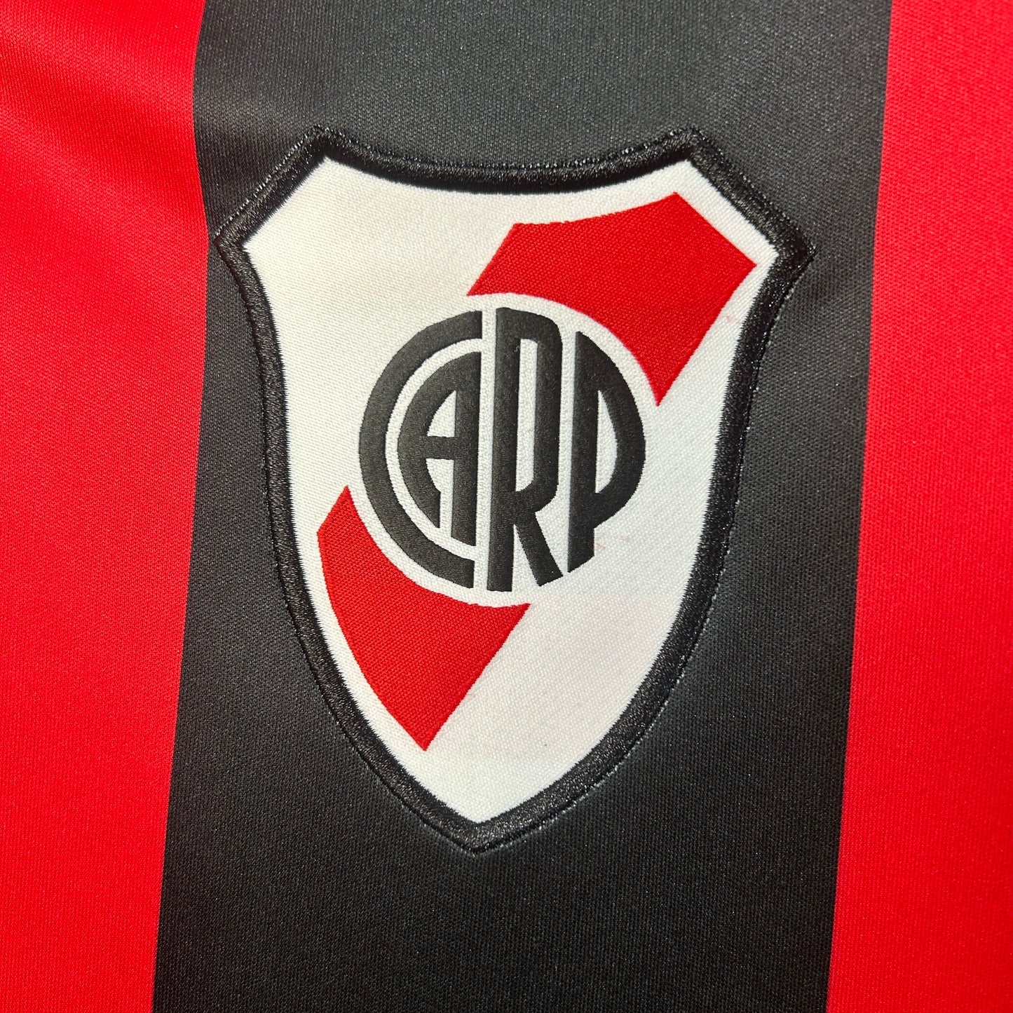 CAMISETA RIVER PLATE 2025/25 VISITA HOMBRE (VERSIÓN FAN)