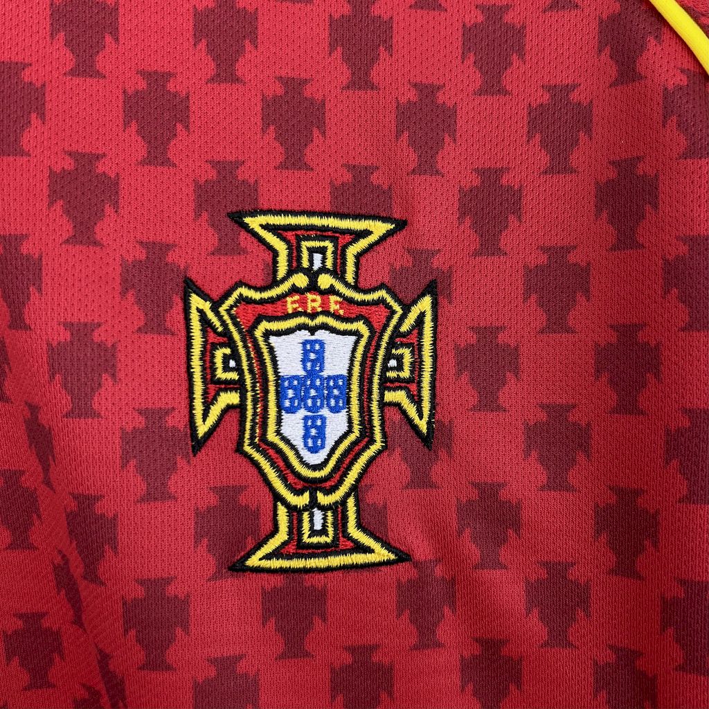 CAMISETA PORTUGAL 2004 RETRO LOCAL HOMBRE (VERSIÓN FAN)