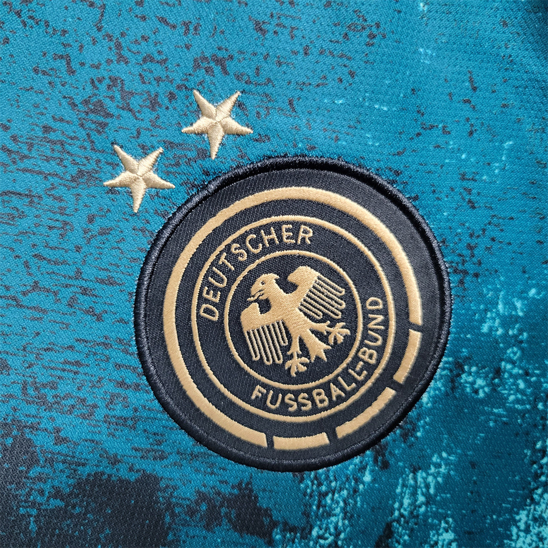 CAMISETA ALEMANIA 2023 RETRO VISITA HOMBRE (VERSIÓN FAN)