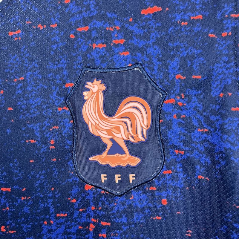 CAMISETA FRANCIA 2025/26 RETRO VISITA HOMBRE (VERSIÓN FAN)