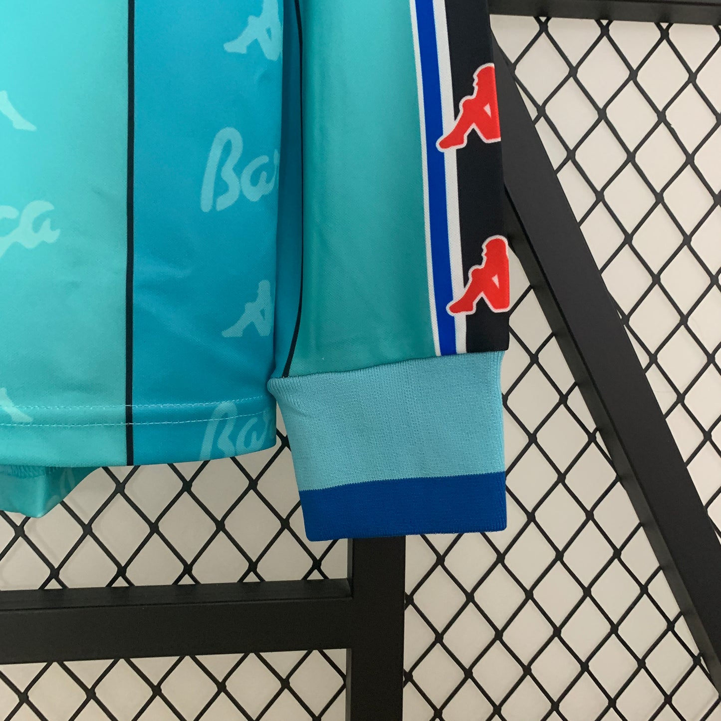 CAMISETA BARCELONA 1996/97 RETRO VISITA HOMBRE MANGA LARGA (VERSIÓN FAN)