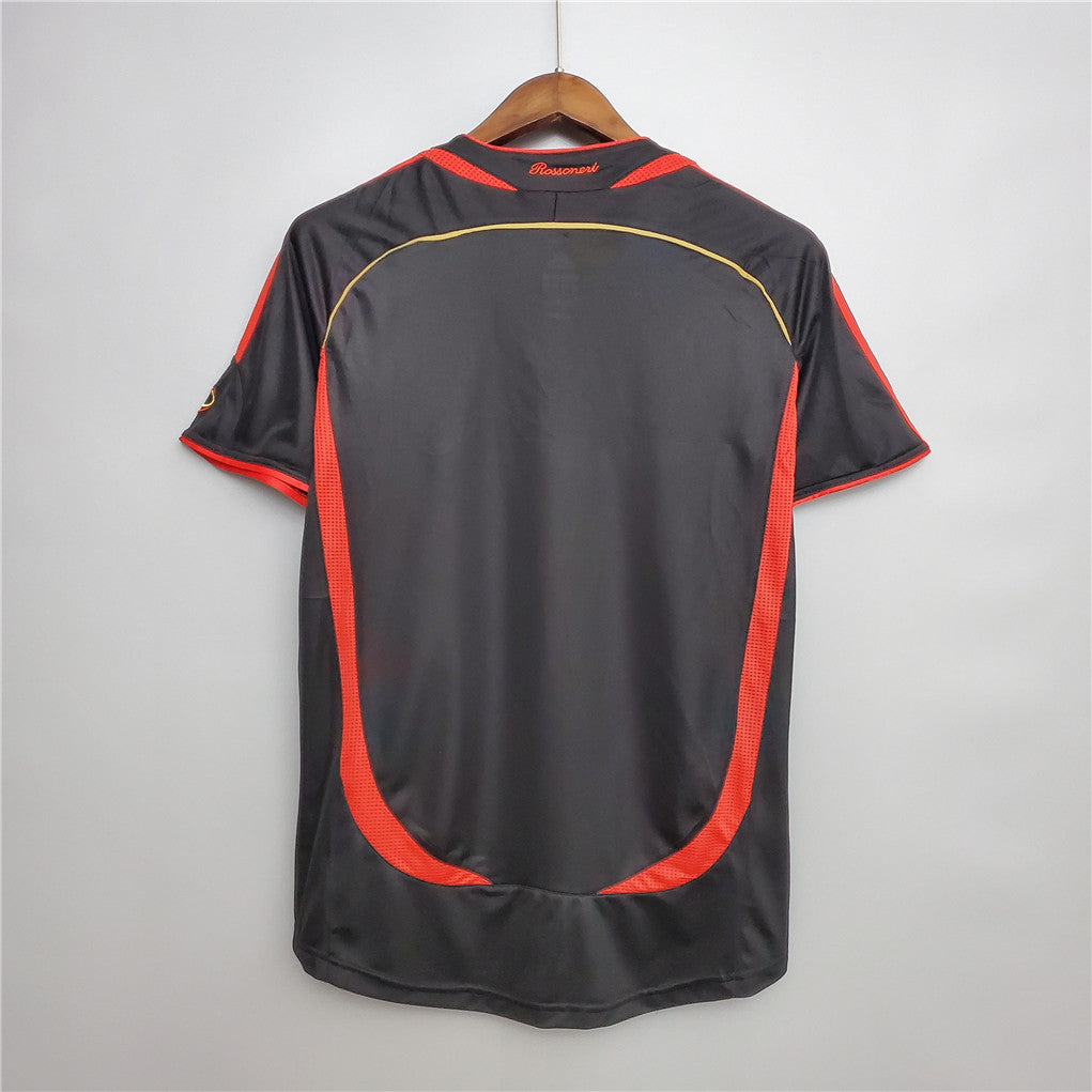 CAMISETA MILAN 2006/07 RETRO VISITA HOMBRE (VERSIÓN FAN)
