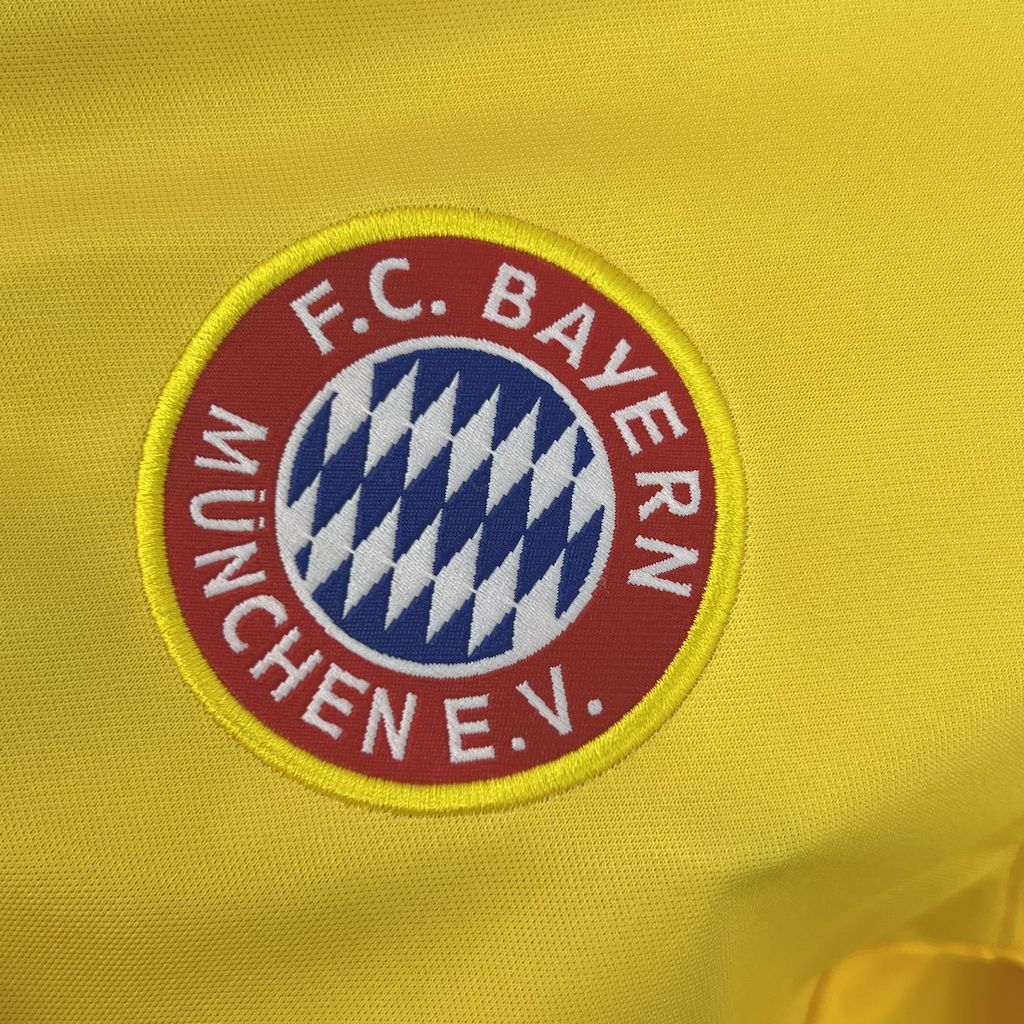 CAMISETA BAYERN MUNICH 1993/95 RETRO VISITA HOMBRE (VERSIÓN FAN)