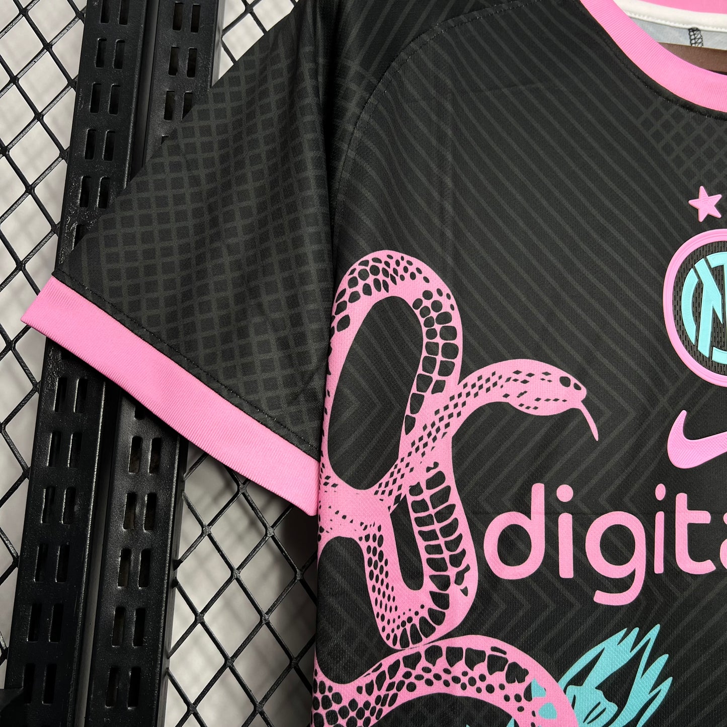CAMISETA INTER DE MILAN EDICIÓN ESPECIAL HOMBRE (VERSIÓN FAN)