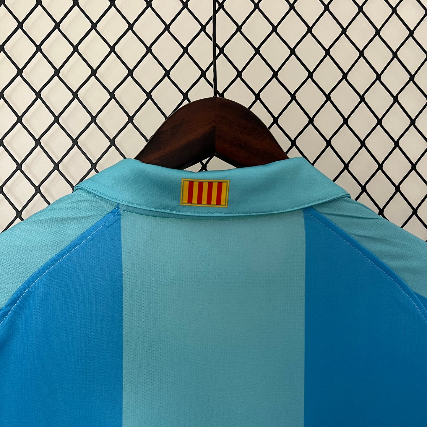 CAMISETA BARCELONA 2007/08 RETRO VISITA HOMBRE (VERSIÓN FAN)