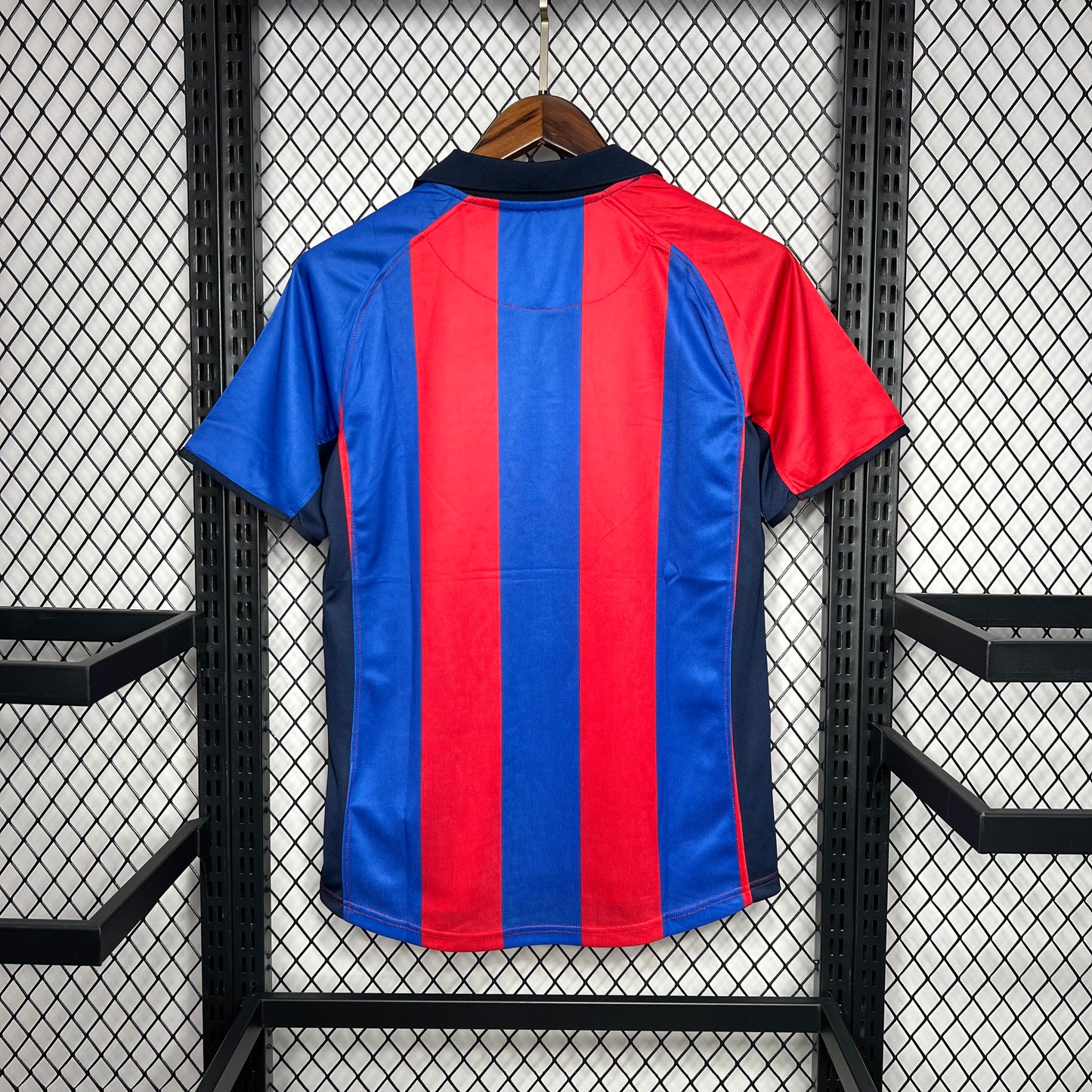 CAMISETA BARCELONA 2004/05 RETRO LOCAL HOMBRE (VERSIÓN FAN)