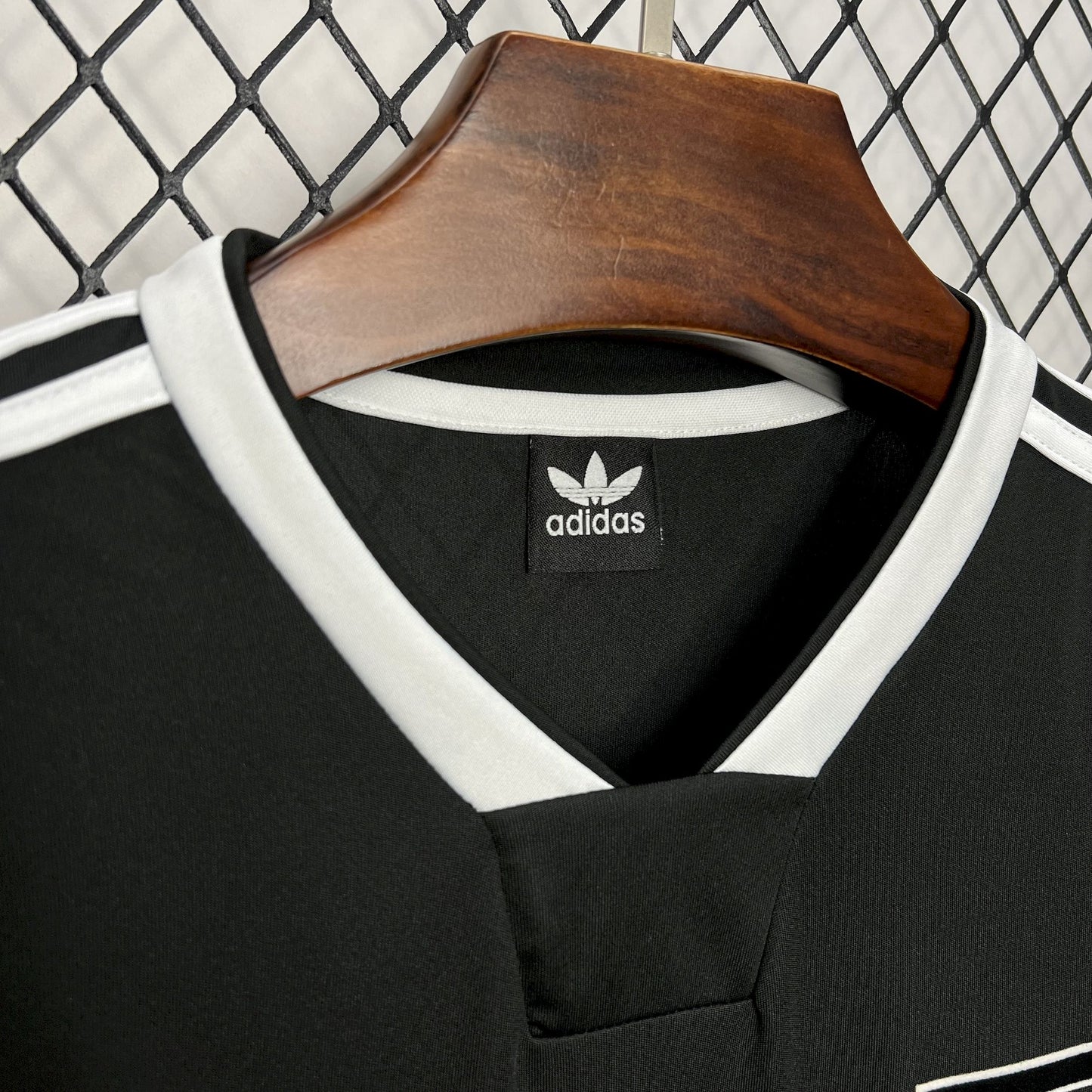 CAMISETA COLO COLO 1991 RETRO VISITA HOMBRE (VERSIÓN FAN)