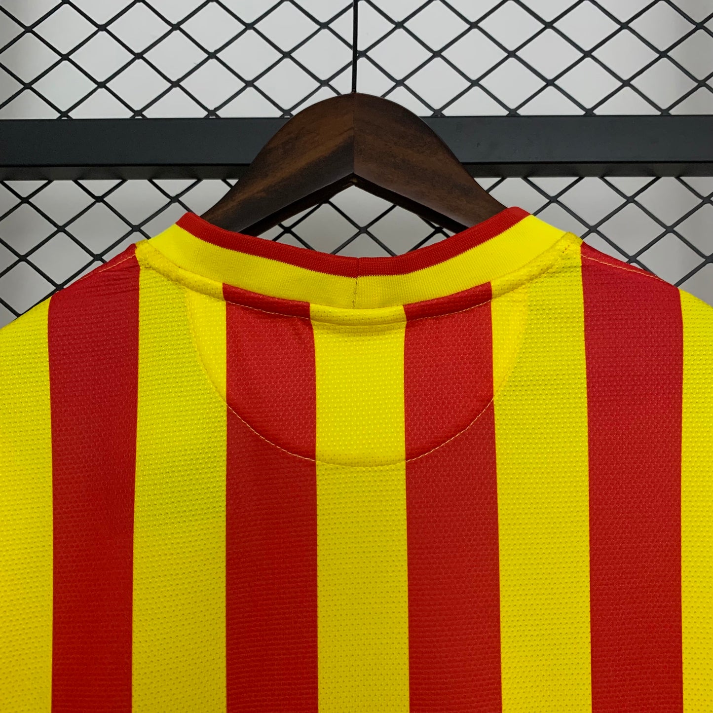 CAMISETA BARCELONA 2013/14 RETRO VISITA HOMBRE (VERSIÓN FAN)