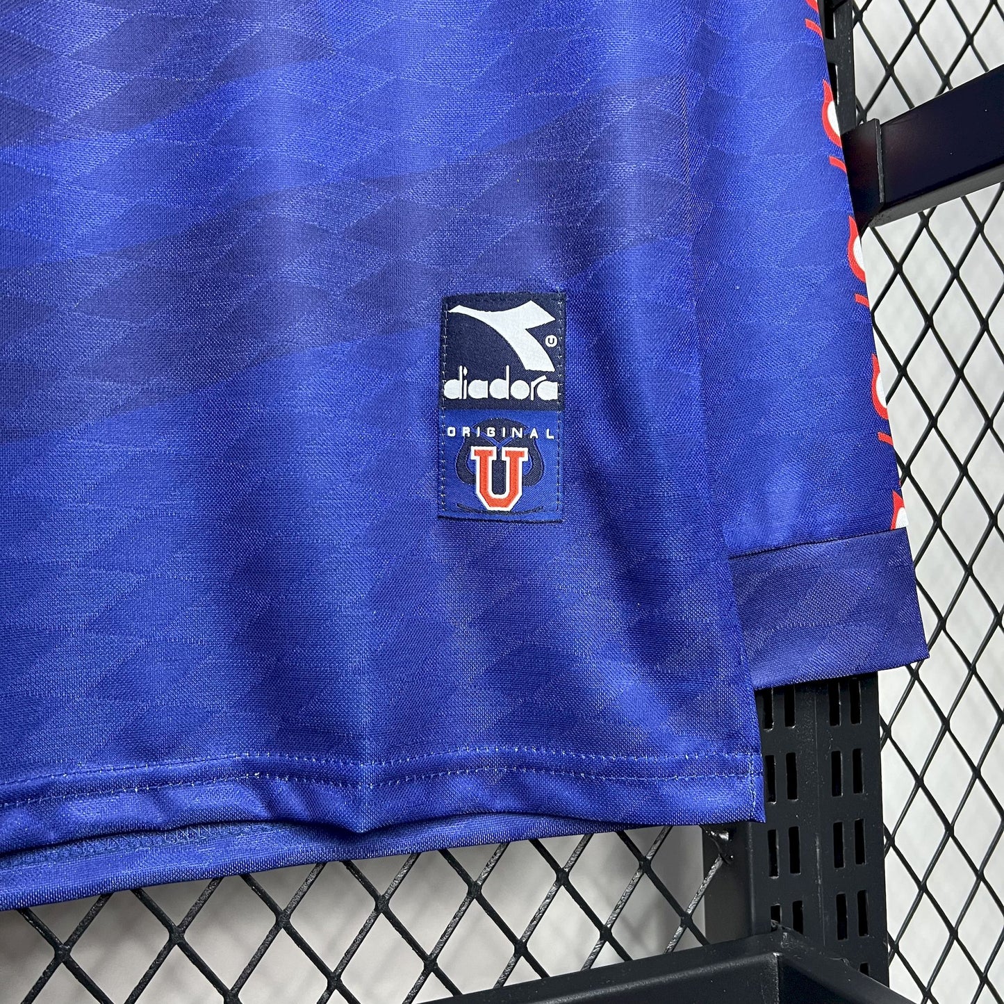 CAMISETA UNIVERSIDAD DE CHILE 1996 RETRO LOCAL HOMBRE (VERSIÓN FAN)